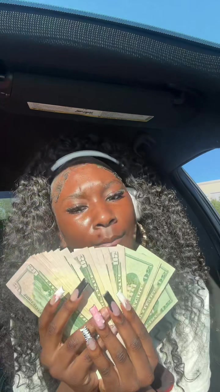 @Zyzy🤪