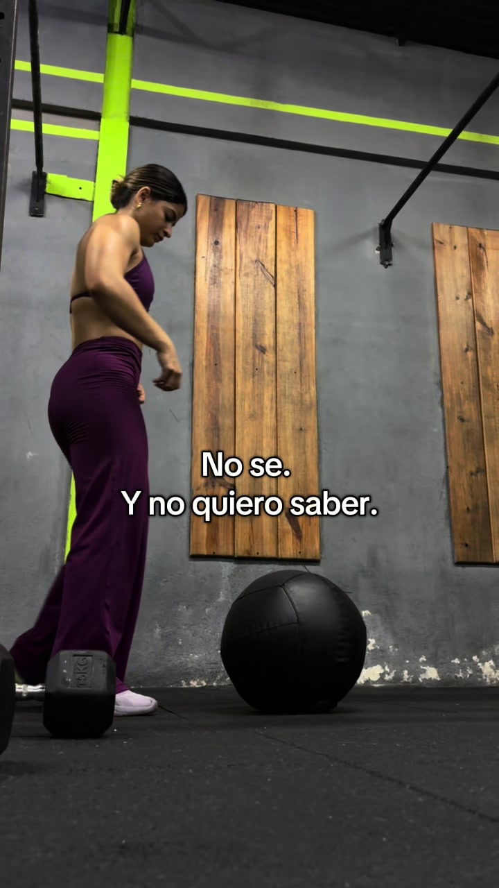 @Alejandra Urbano739