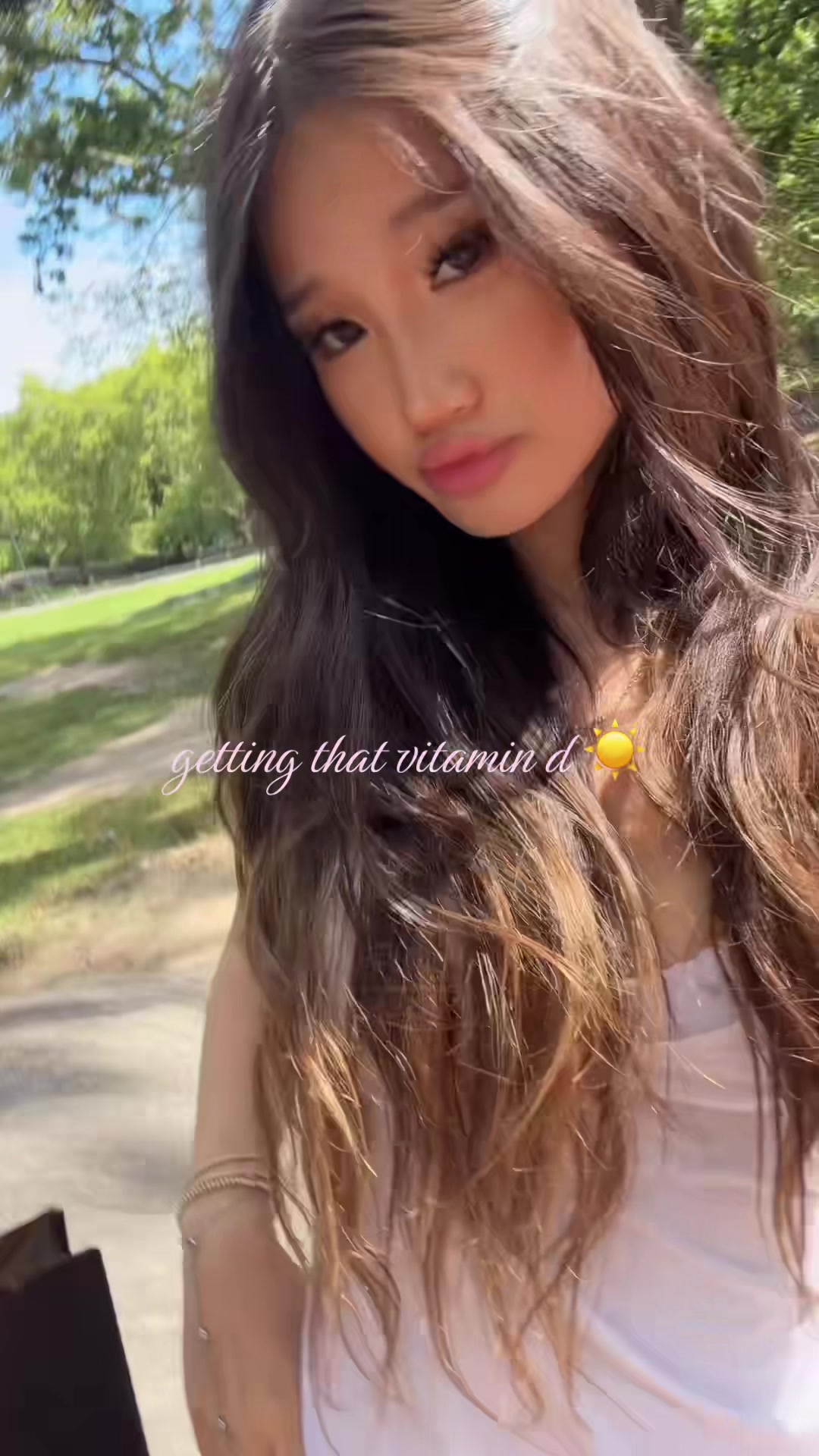 @isaqella