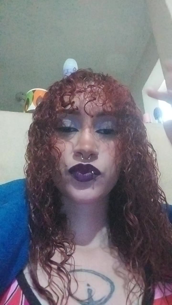 @Emilly🥀🔮
