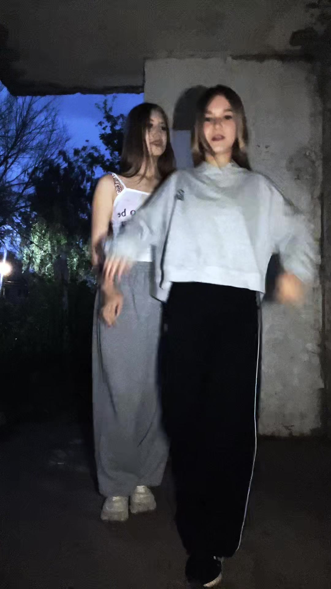 @ᛖᛋᚳᚤᚺᛕᛋᛈ🇬🇧