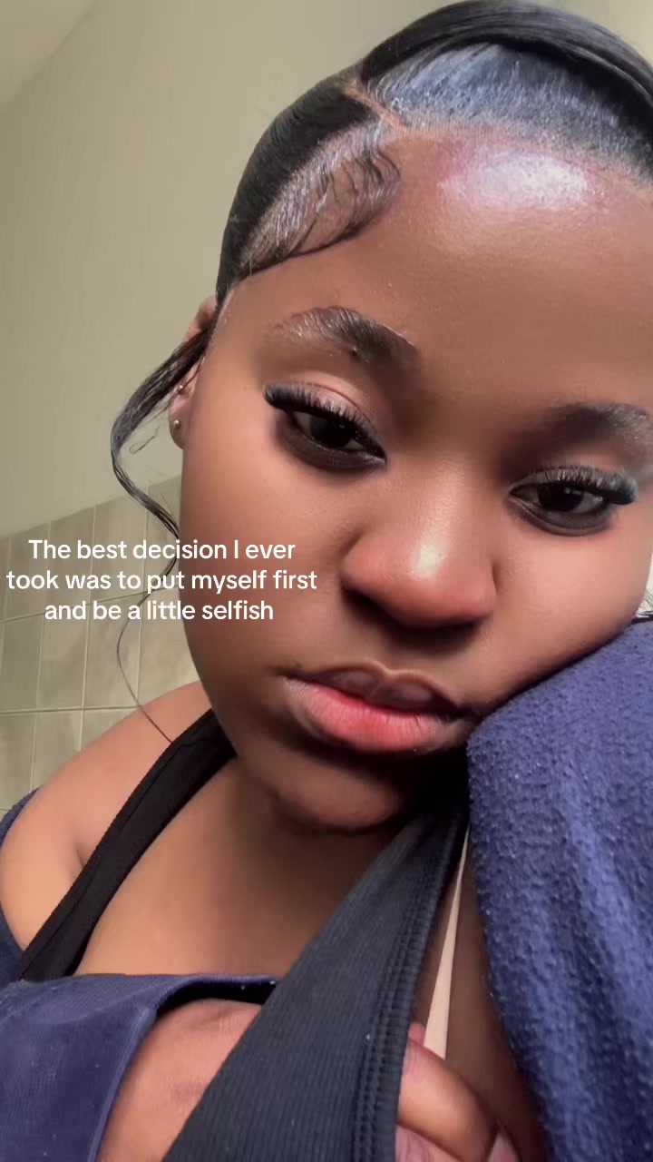 @Ideservebetter 🐷🥸