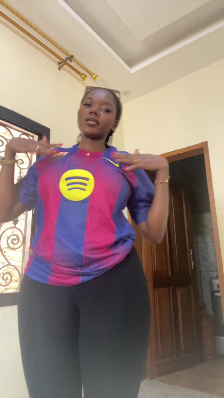 @Samira_Marianne12