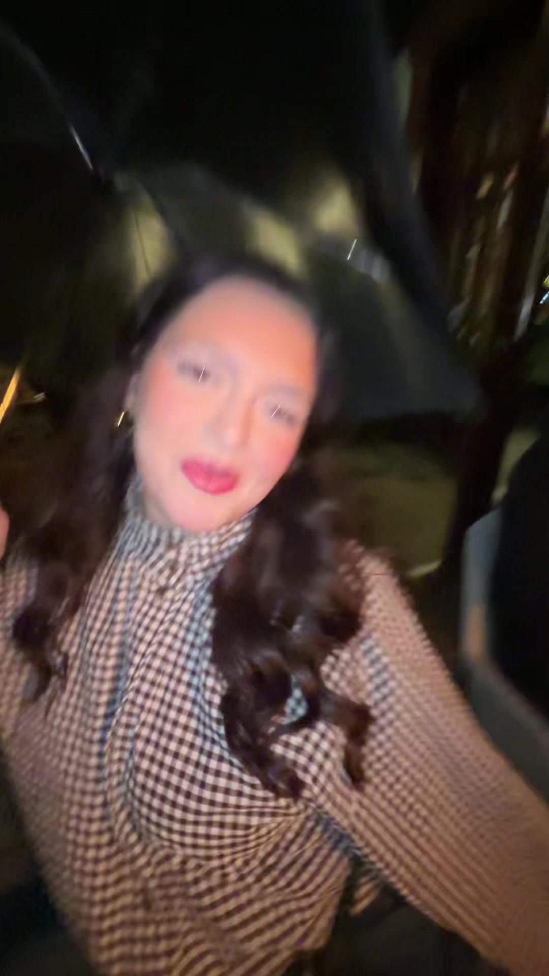 @Ella