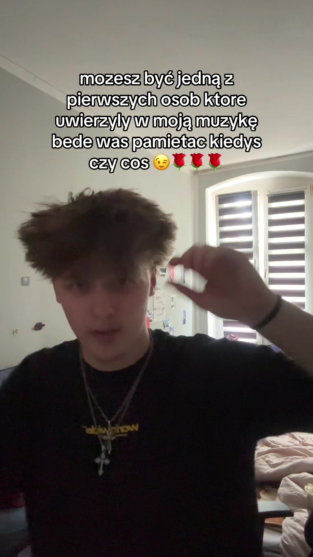 @redrosetroy