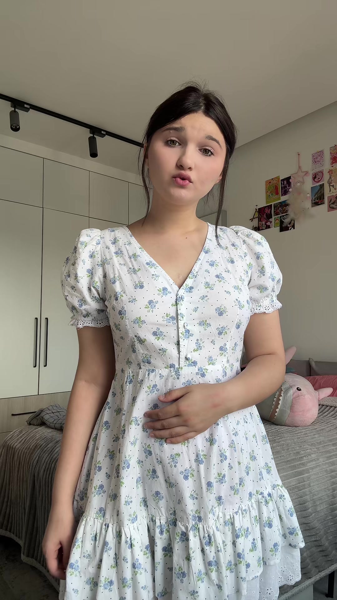 @yuxi