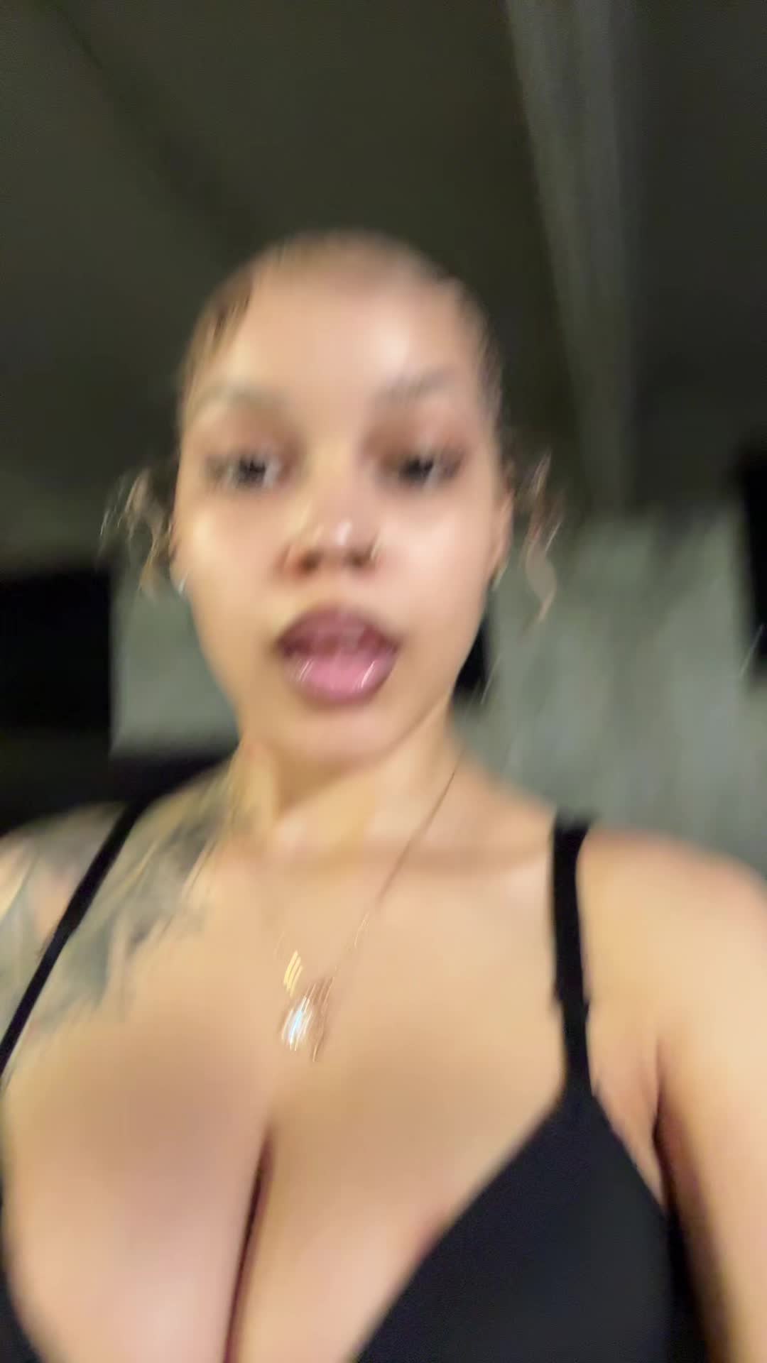 @MK