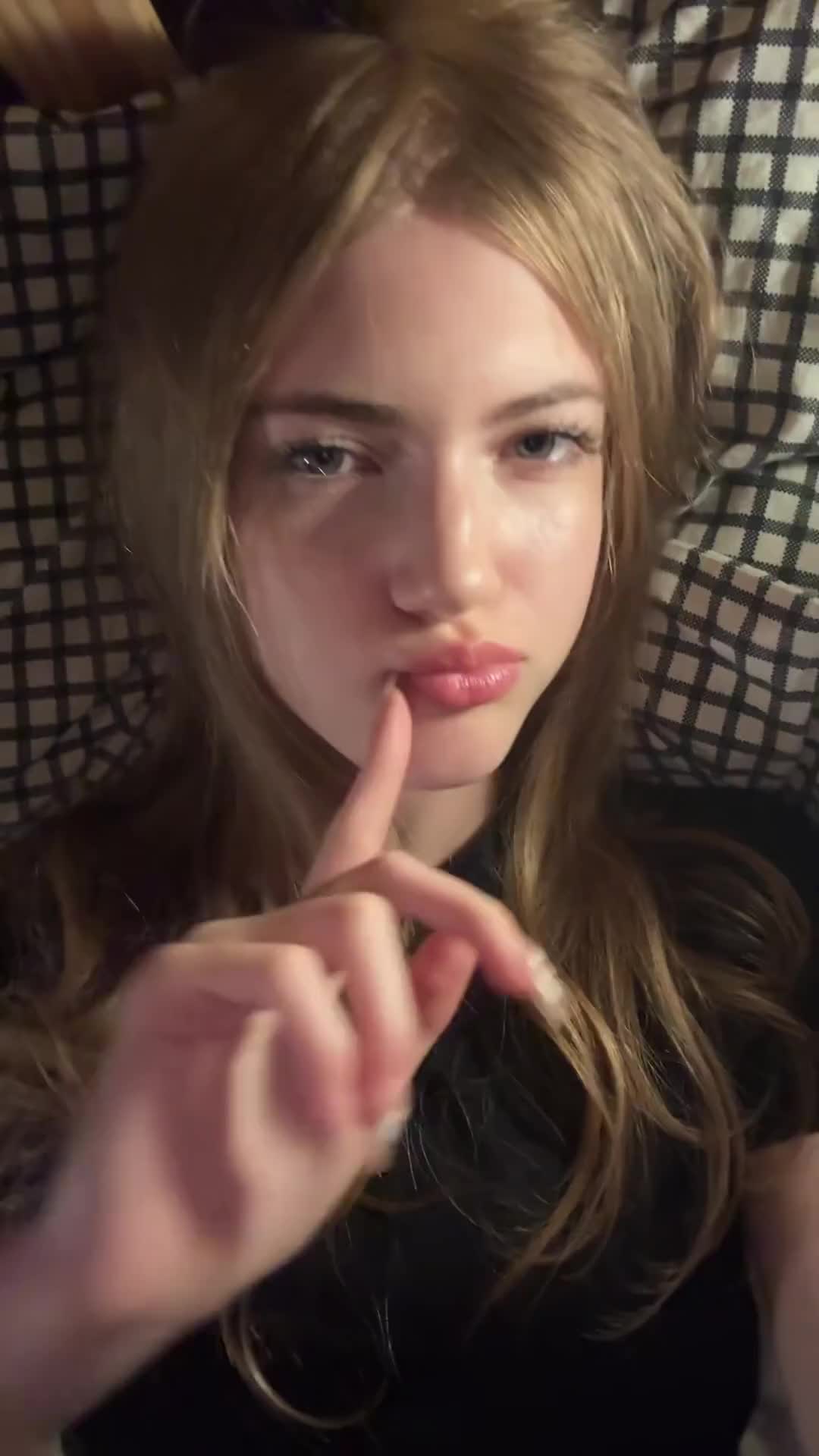 @Eva
