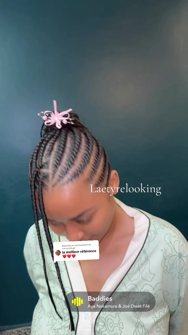 @laetyrelooking2