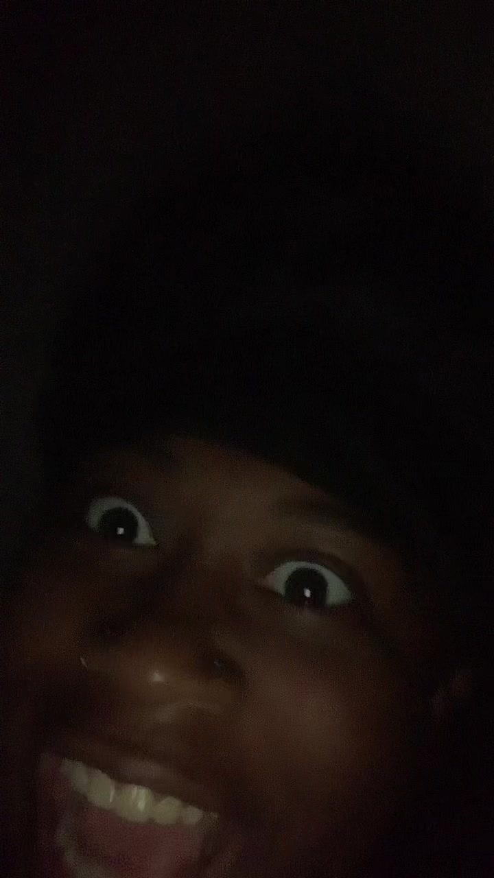 @•^•