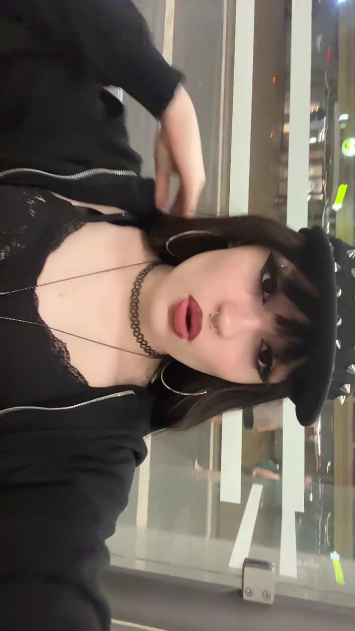 @sabrina🦇