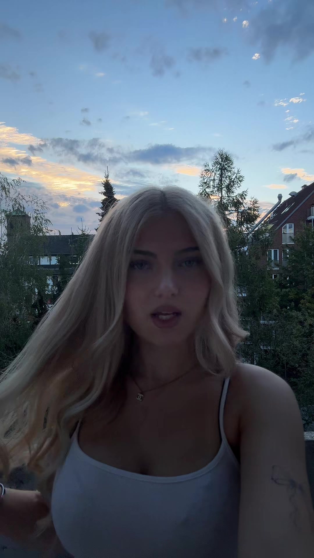 @lauramarie