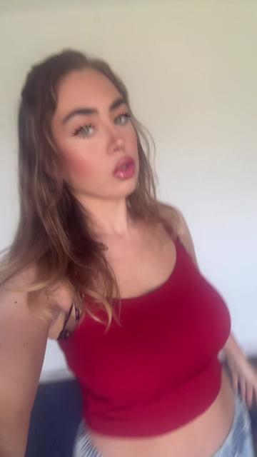 @Littlemysterious🌸🍒