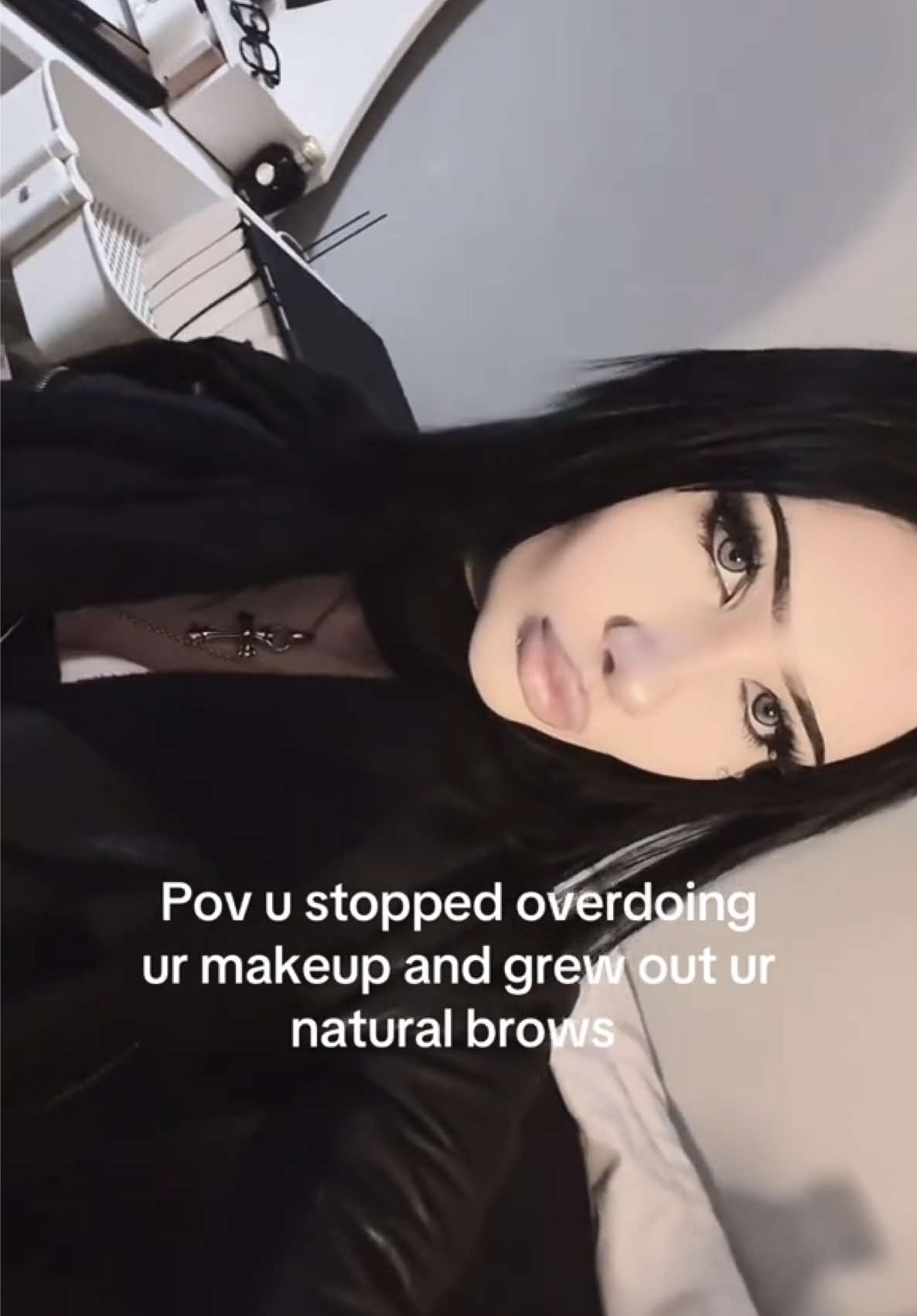 @nikolestunna