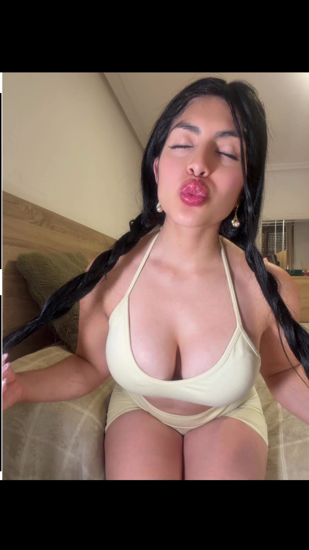 @alinA.tvtv
