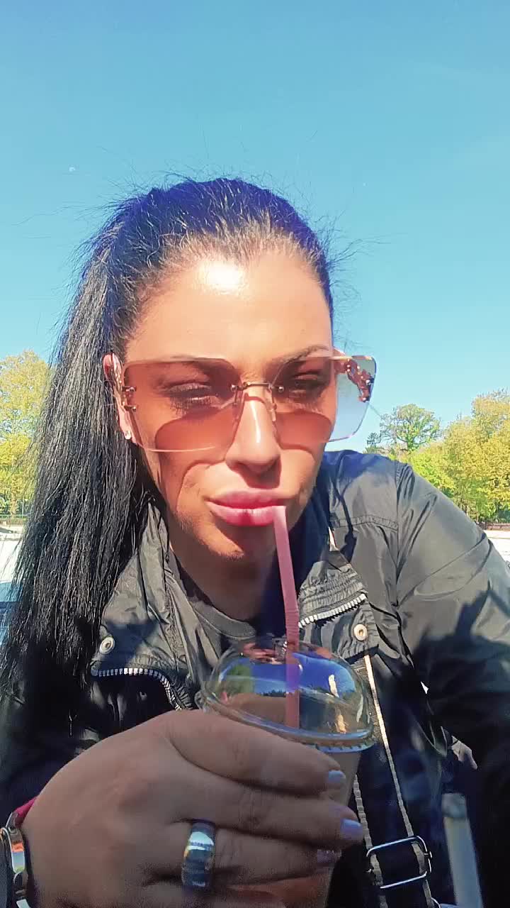 @𝙂𝙡𝙤𝙧𝙞𝙖