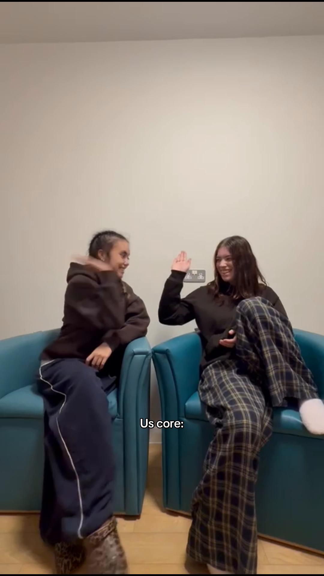 @Issy and Mills