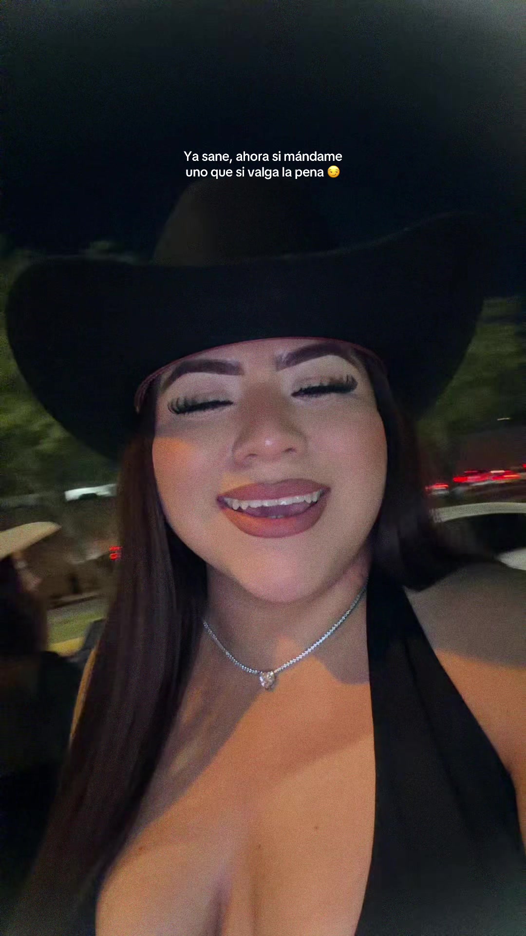 @Laura Sarah&iacute;