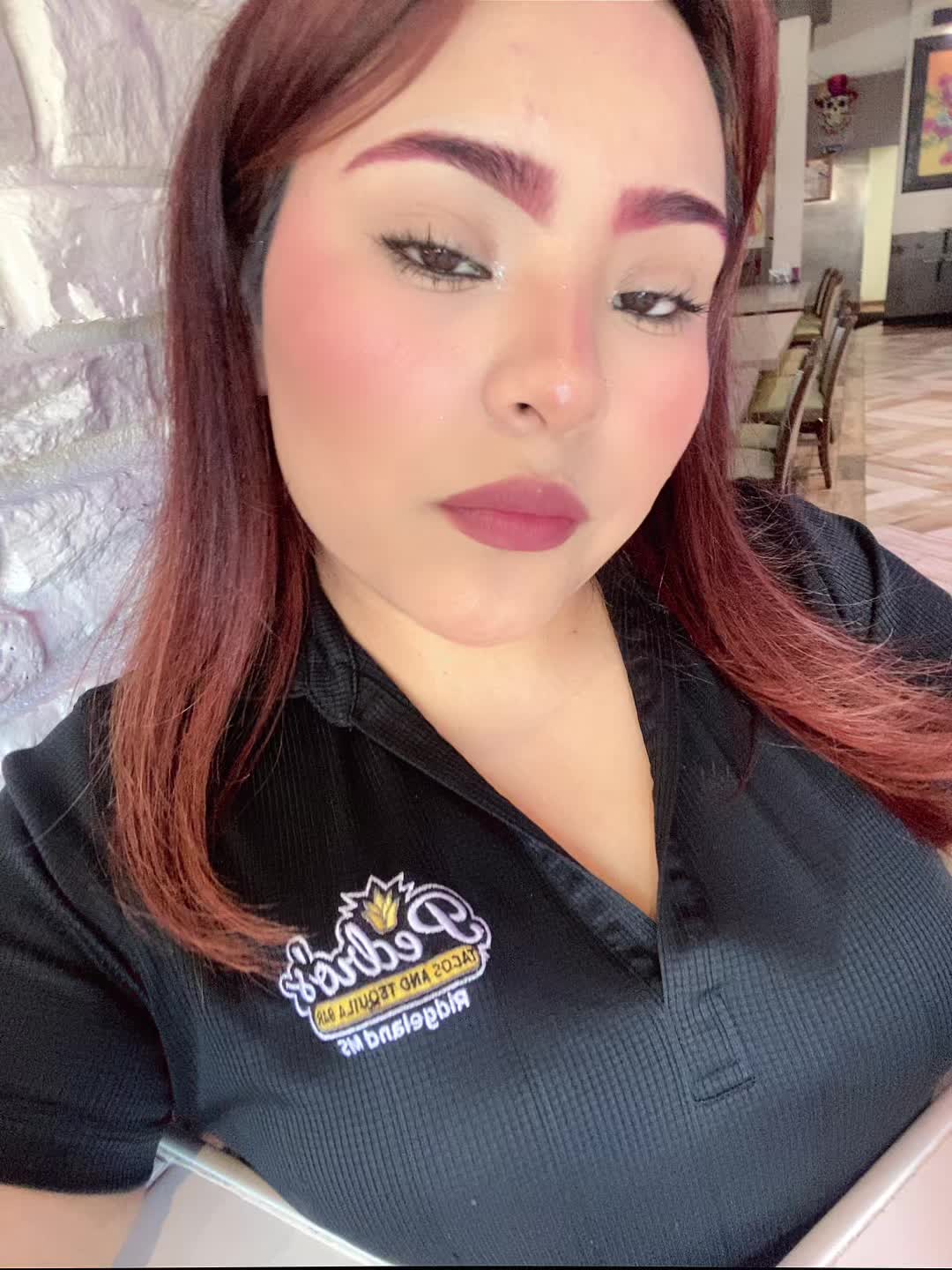 @Mía Hernandez ๐๐๐