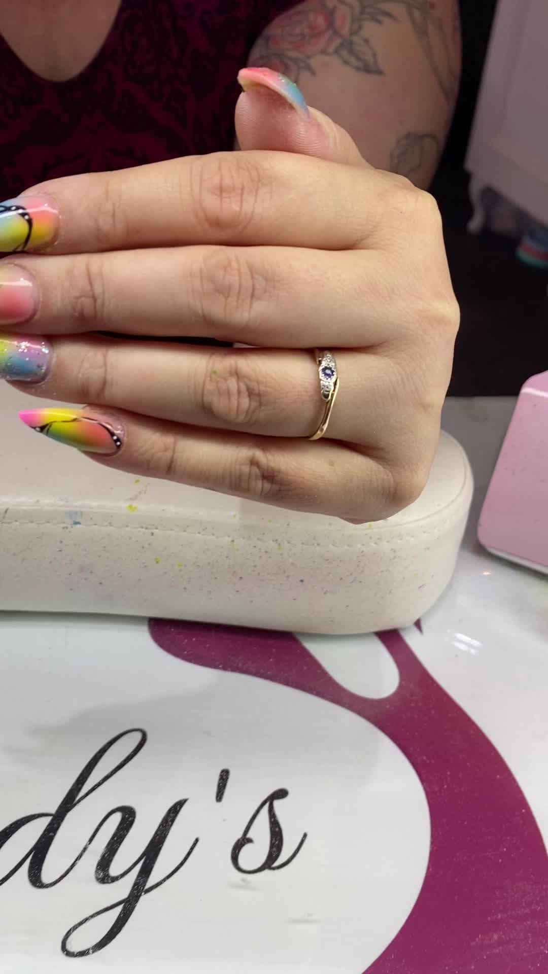 @Andy&rsquo;s nails uk