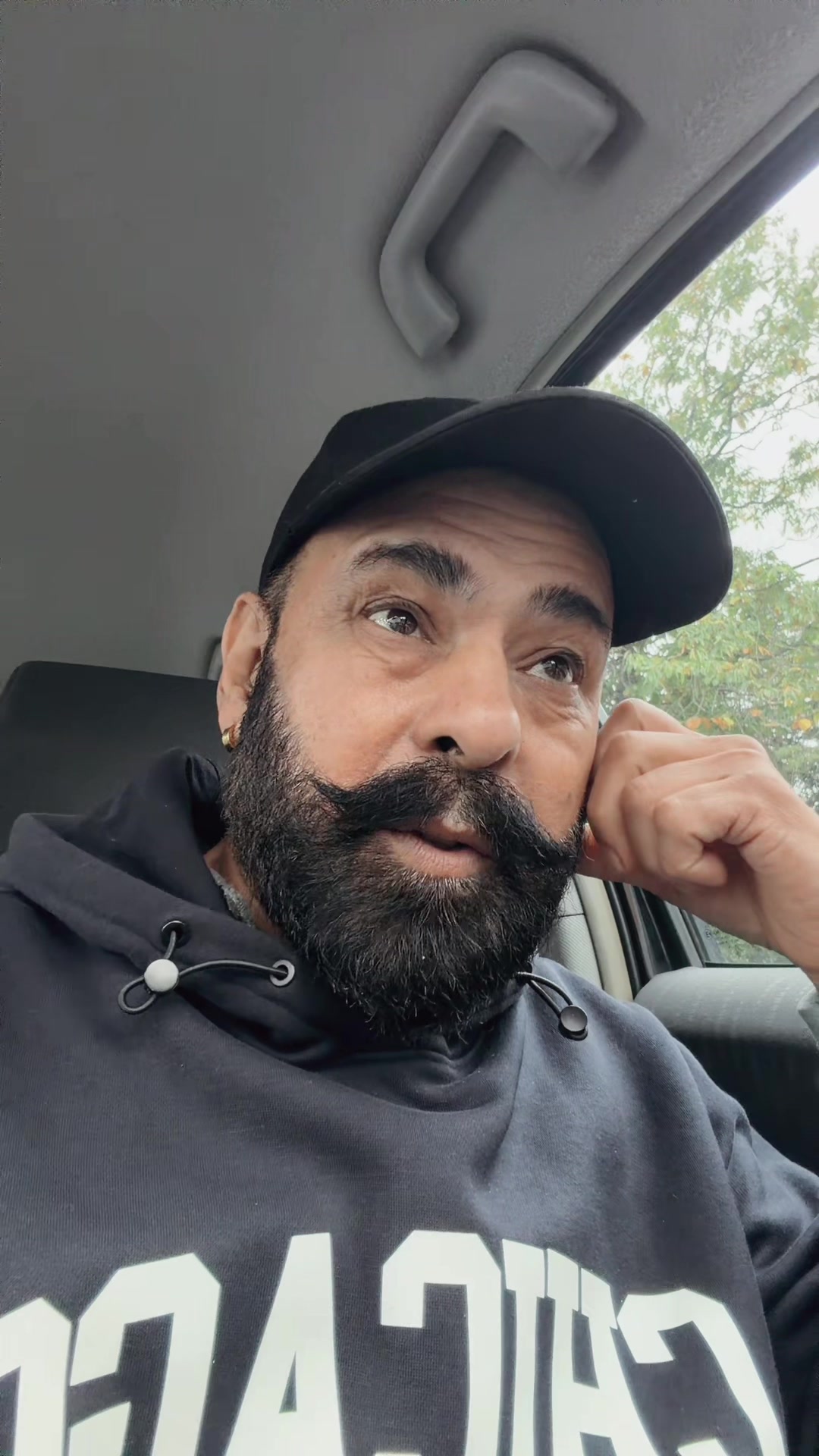 @Aman Grewal 🇬🇧