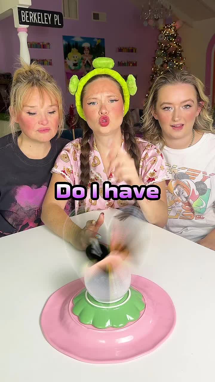 @𝓩𝓸𝓮