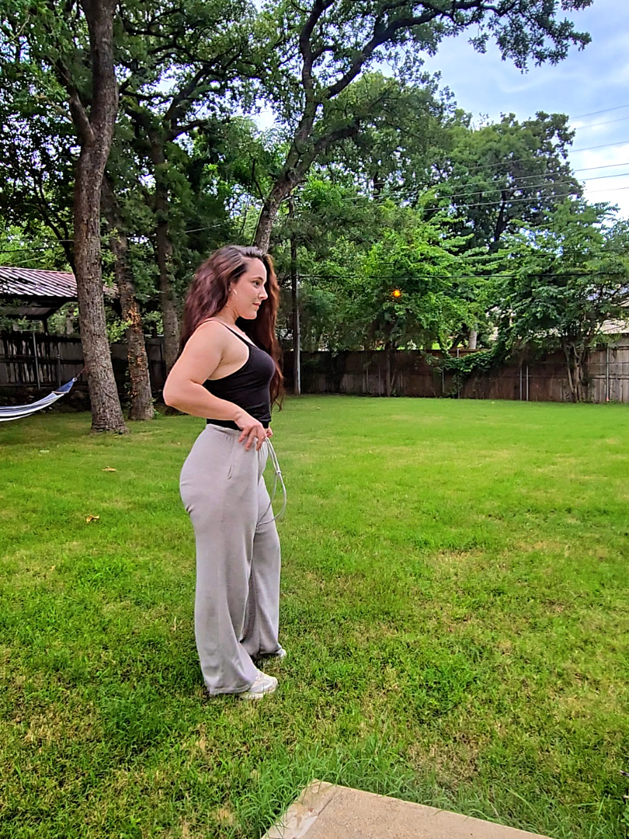 @YeinysVibes
