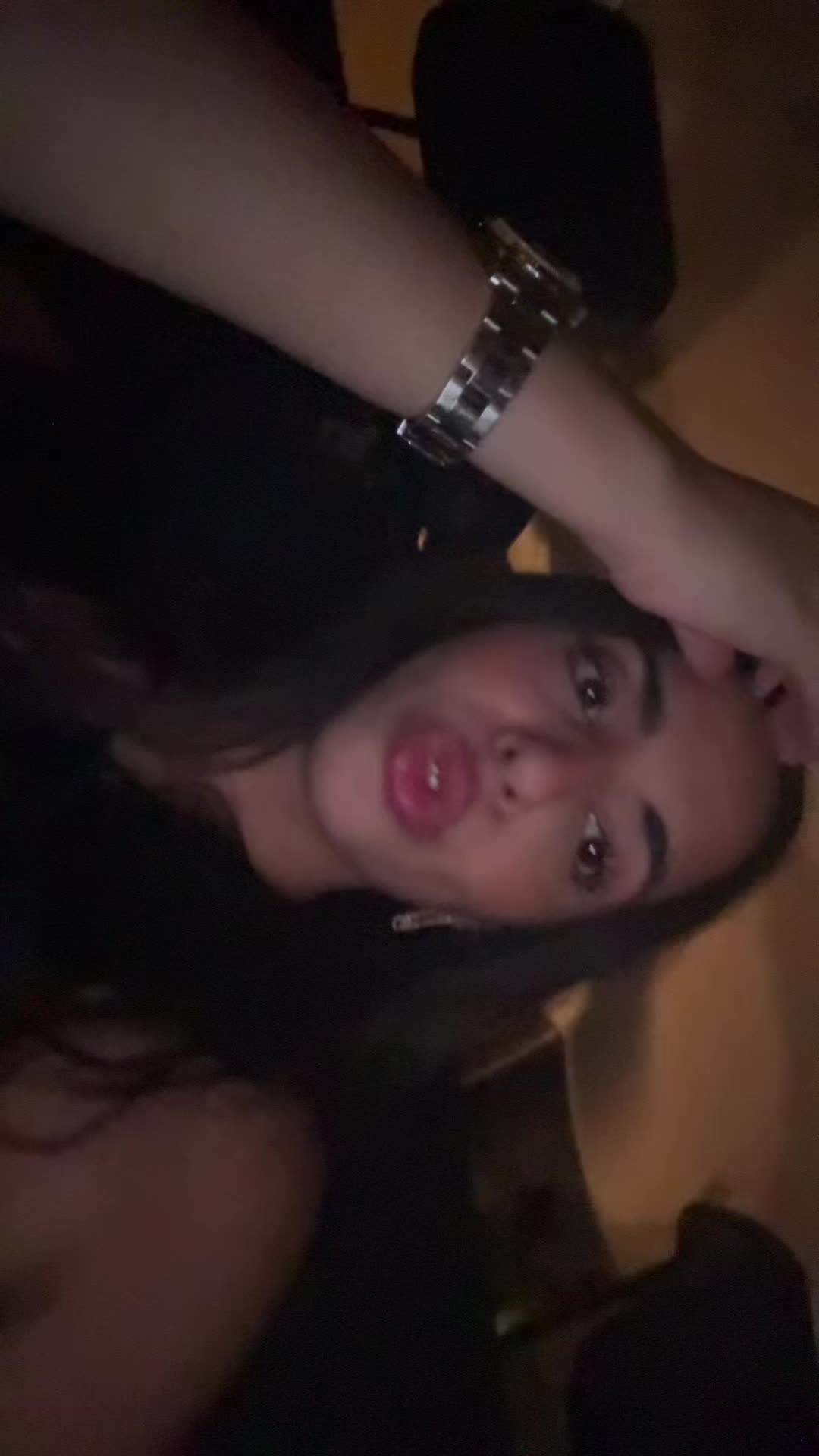 @Nouni