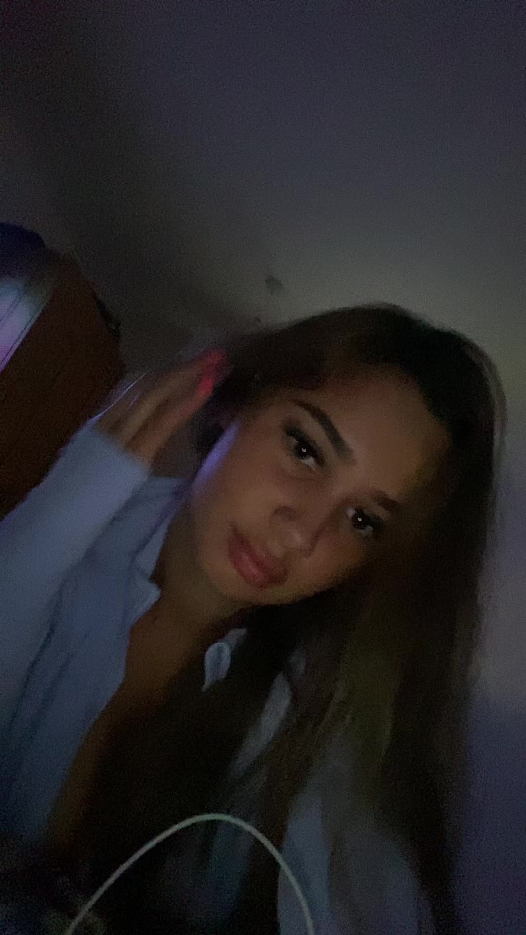 @Rhianna M