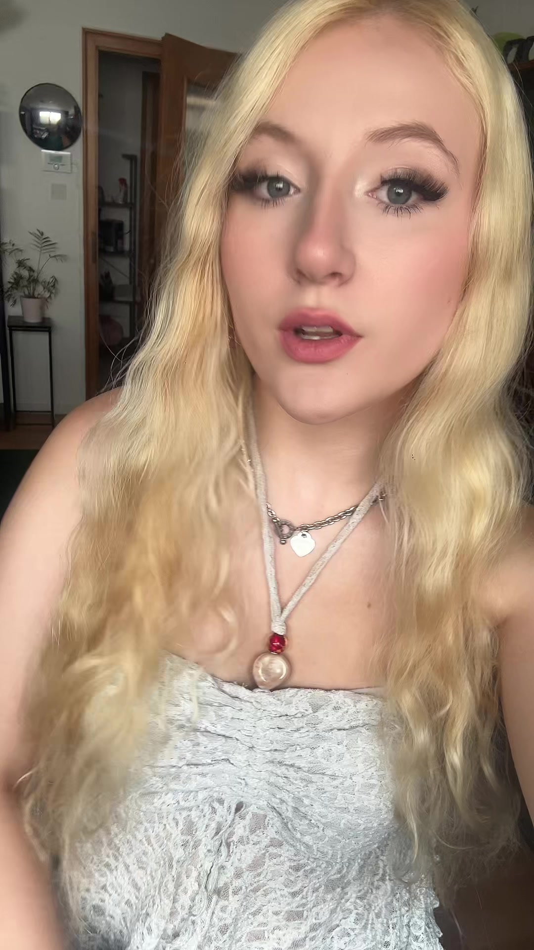 @Anna🏴🚩
