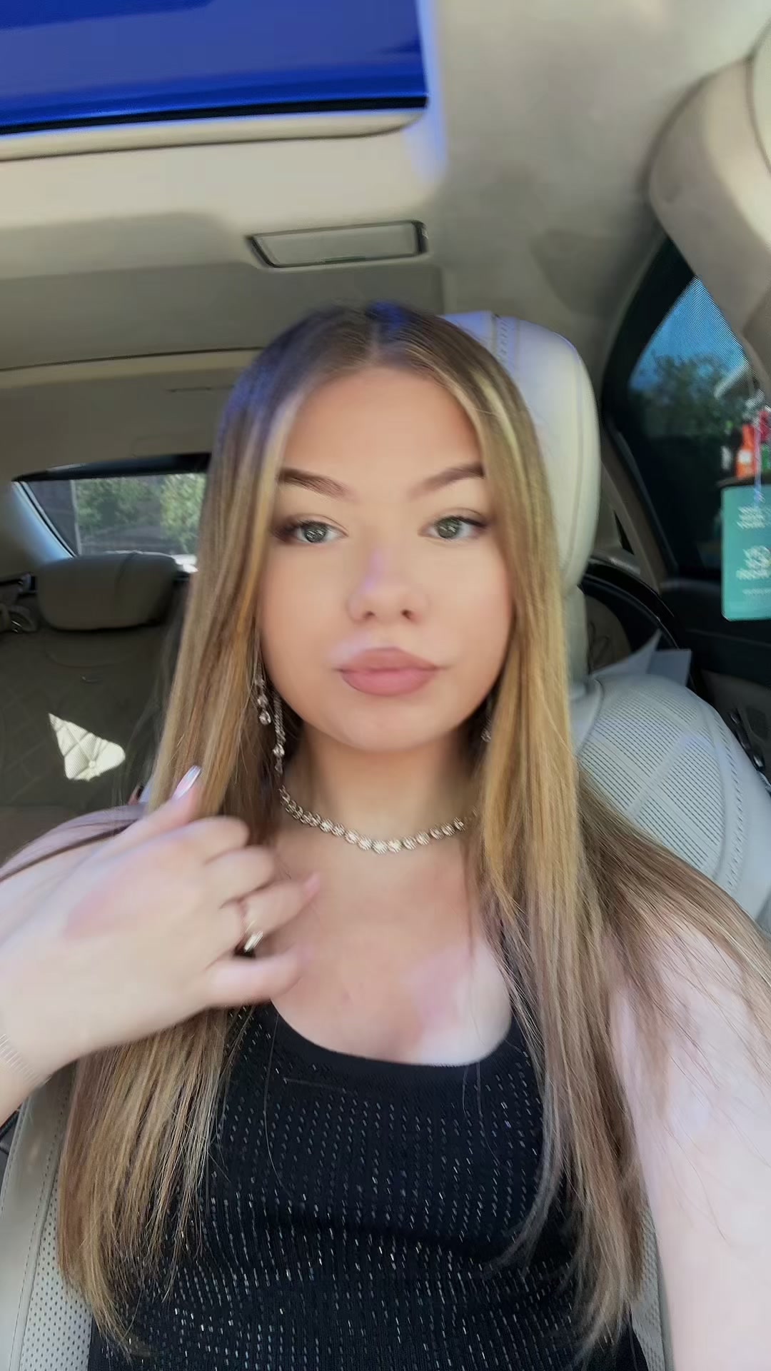 @𝑛𝑖𝑐𝑜𝑙𝑒𝑒🍬