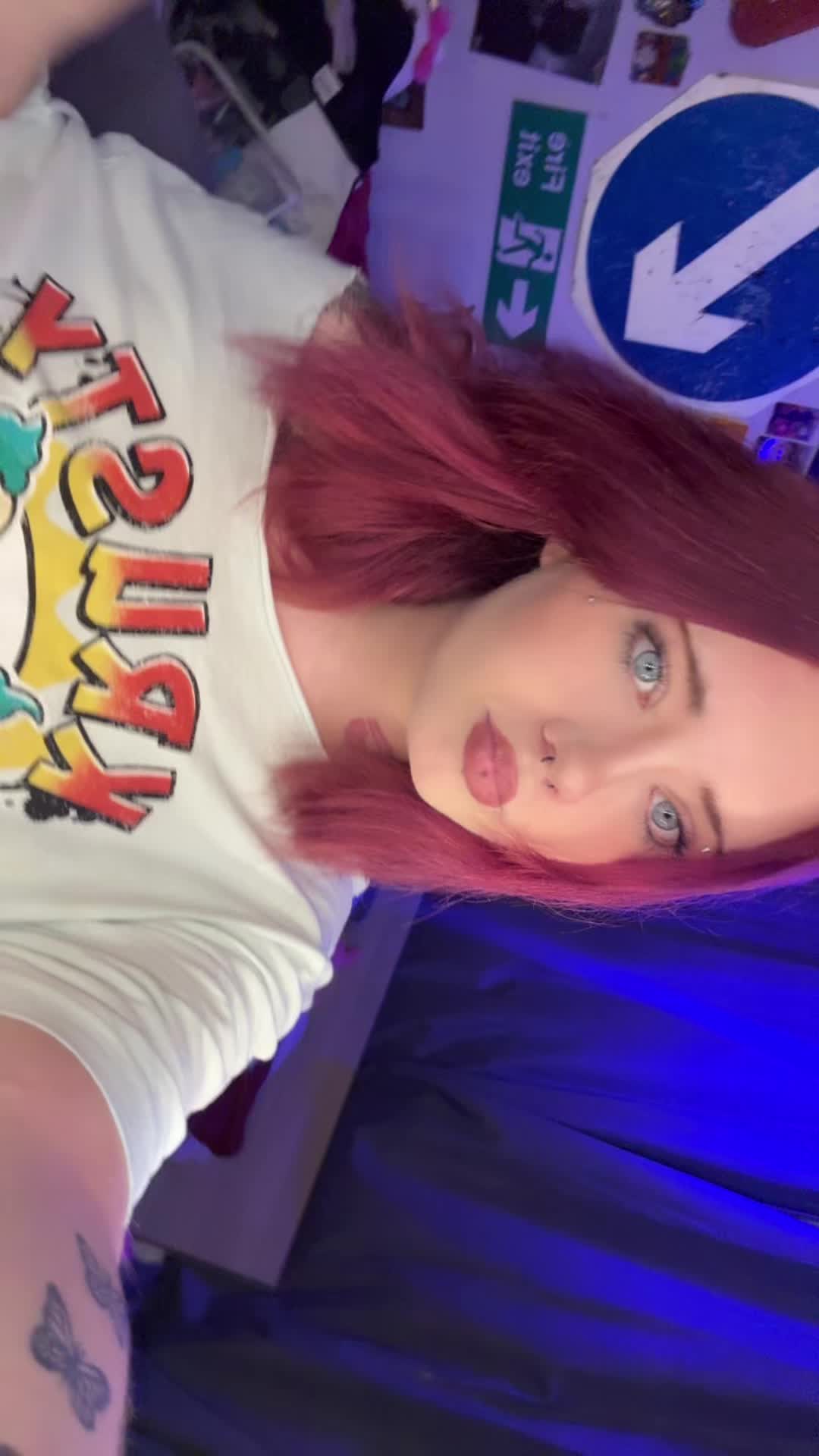 @️