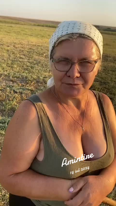 @Elena Liliana
