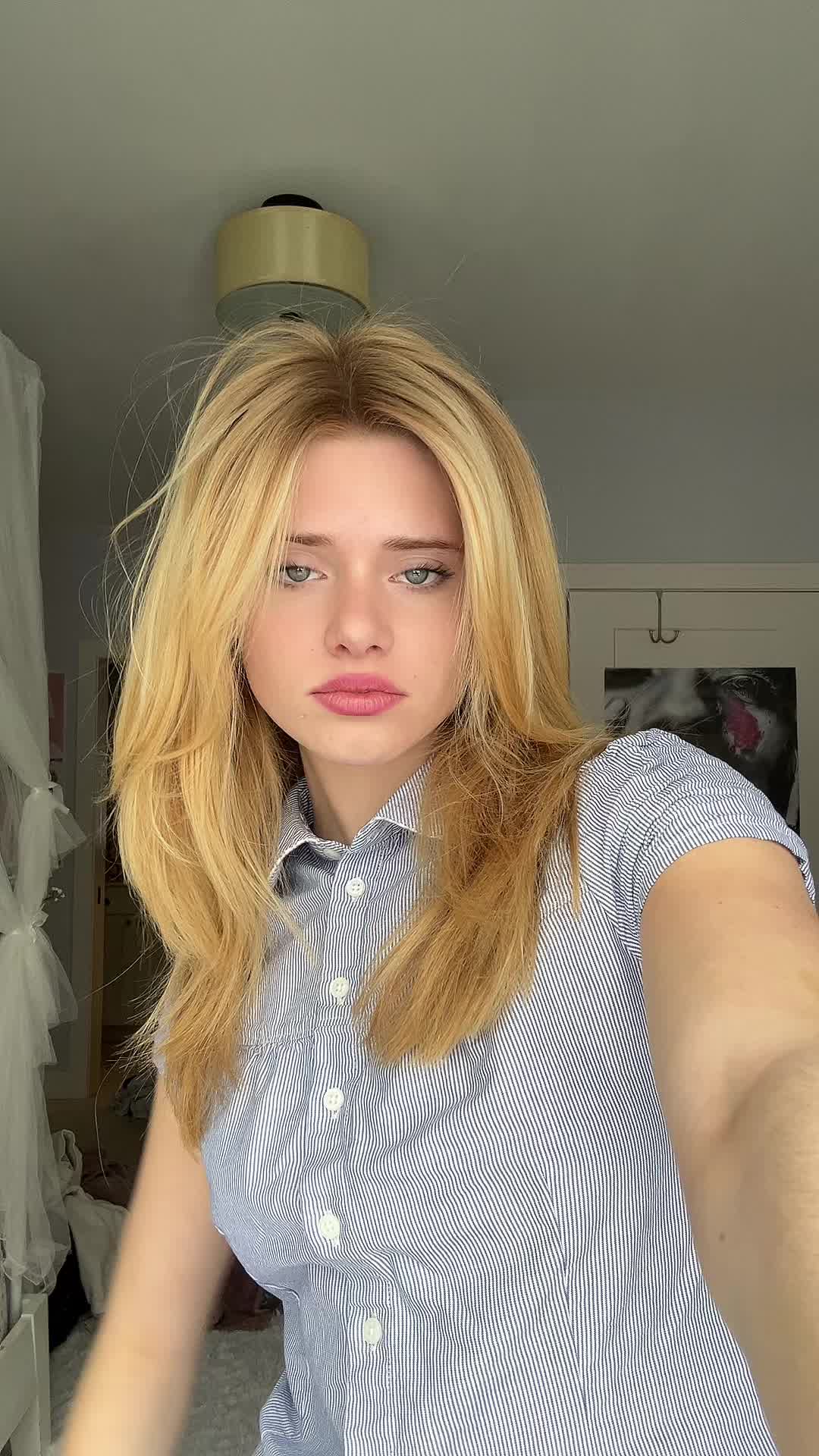 @addiefeeeley