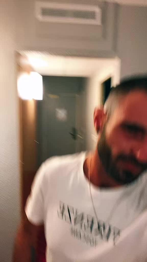 @val02