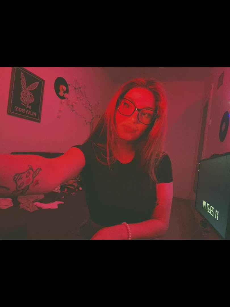 @leila.crush