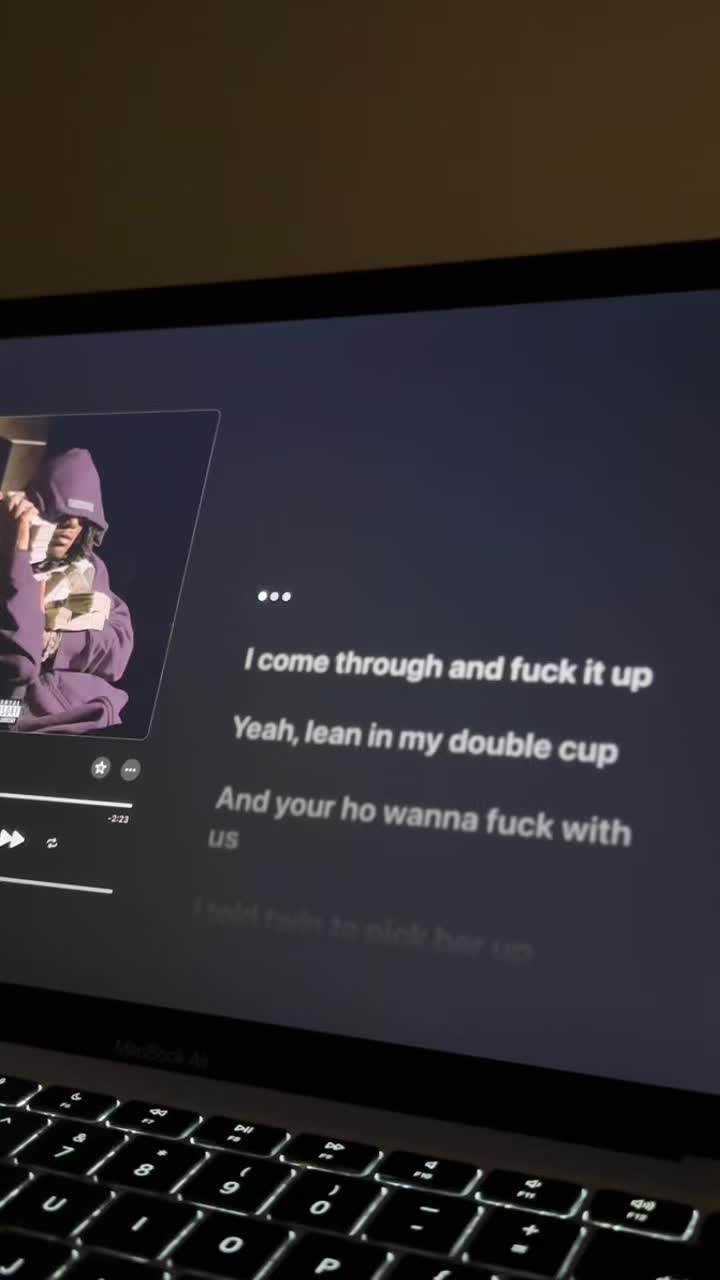 @loudL1ve