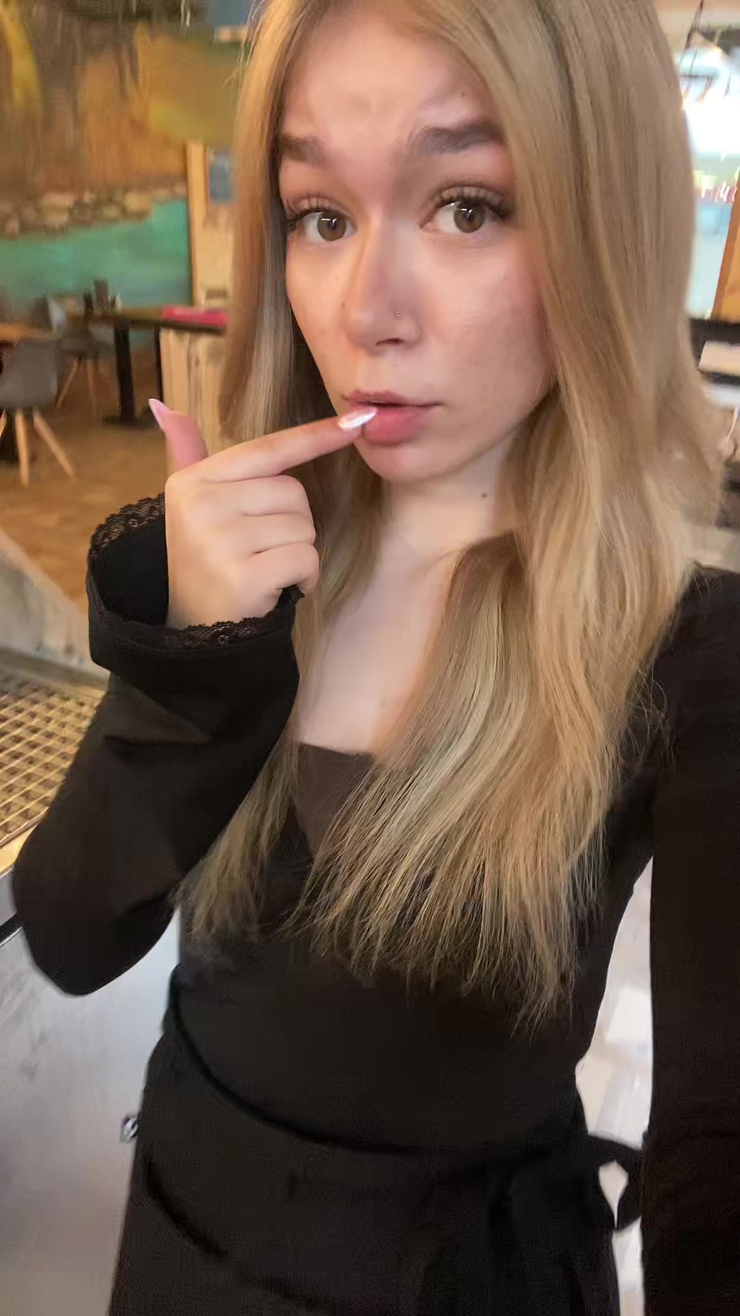 @wzzlilli_