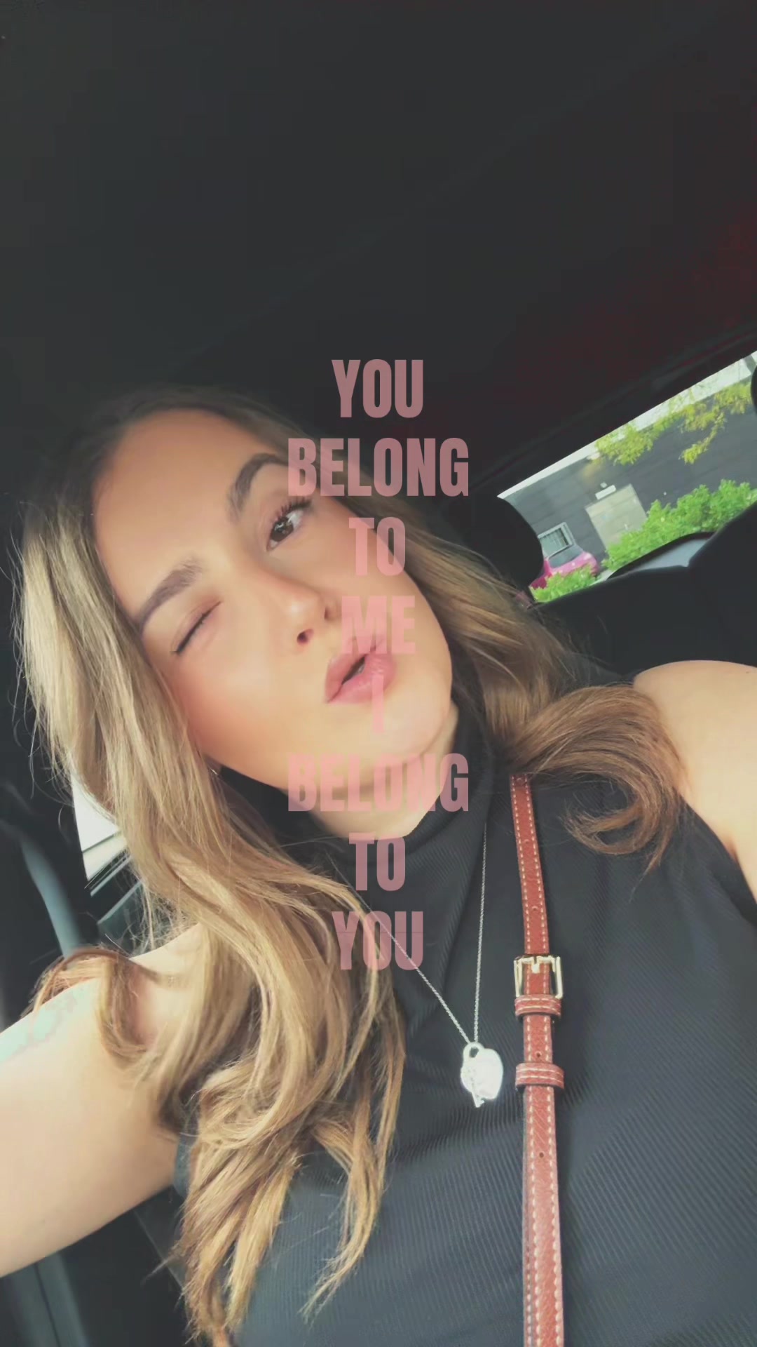 @𝐥𝐨𝐫𝐞𝐧𝐳𝐚