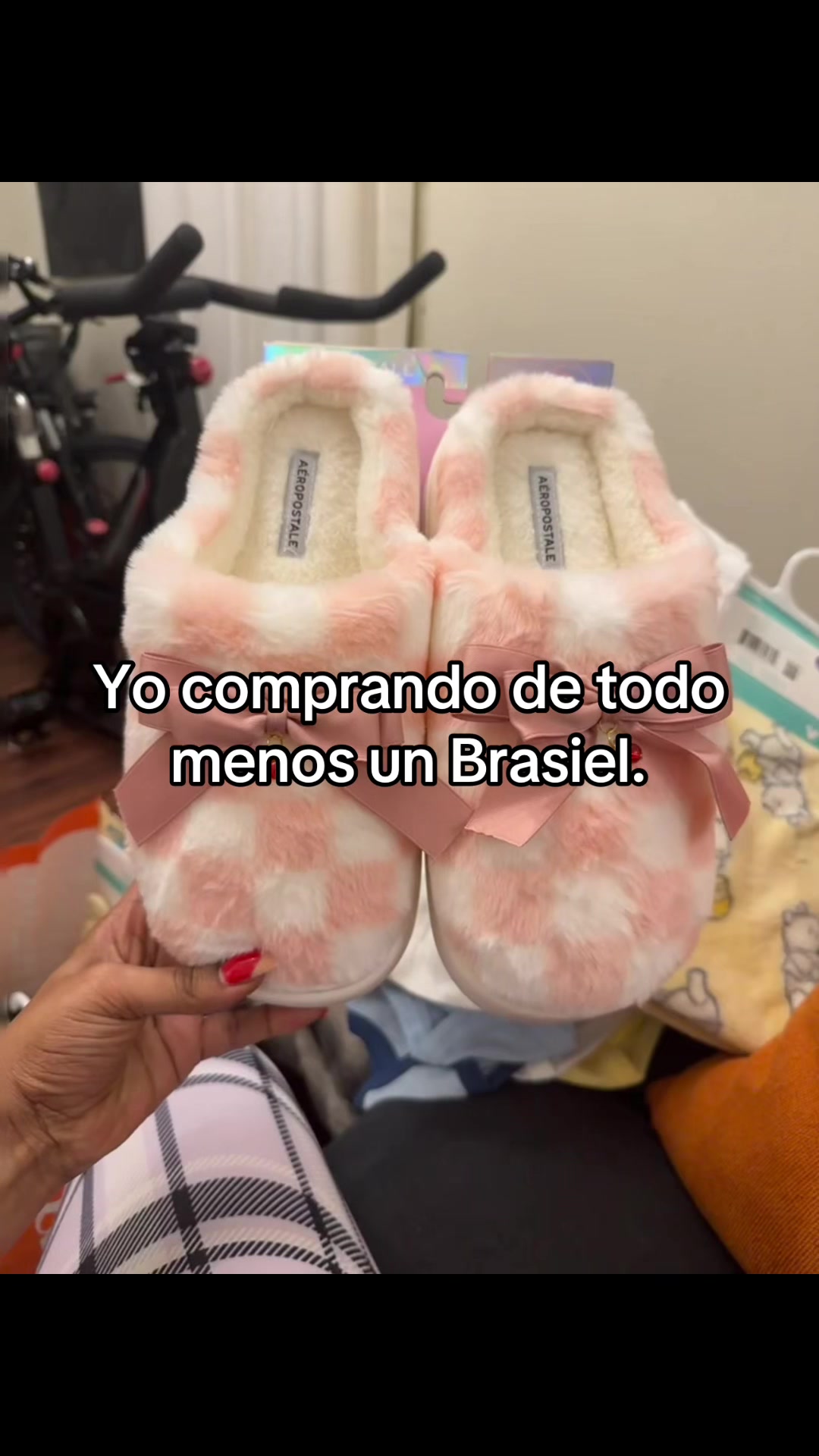@Lore ᥫ᭡