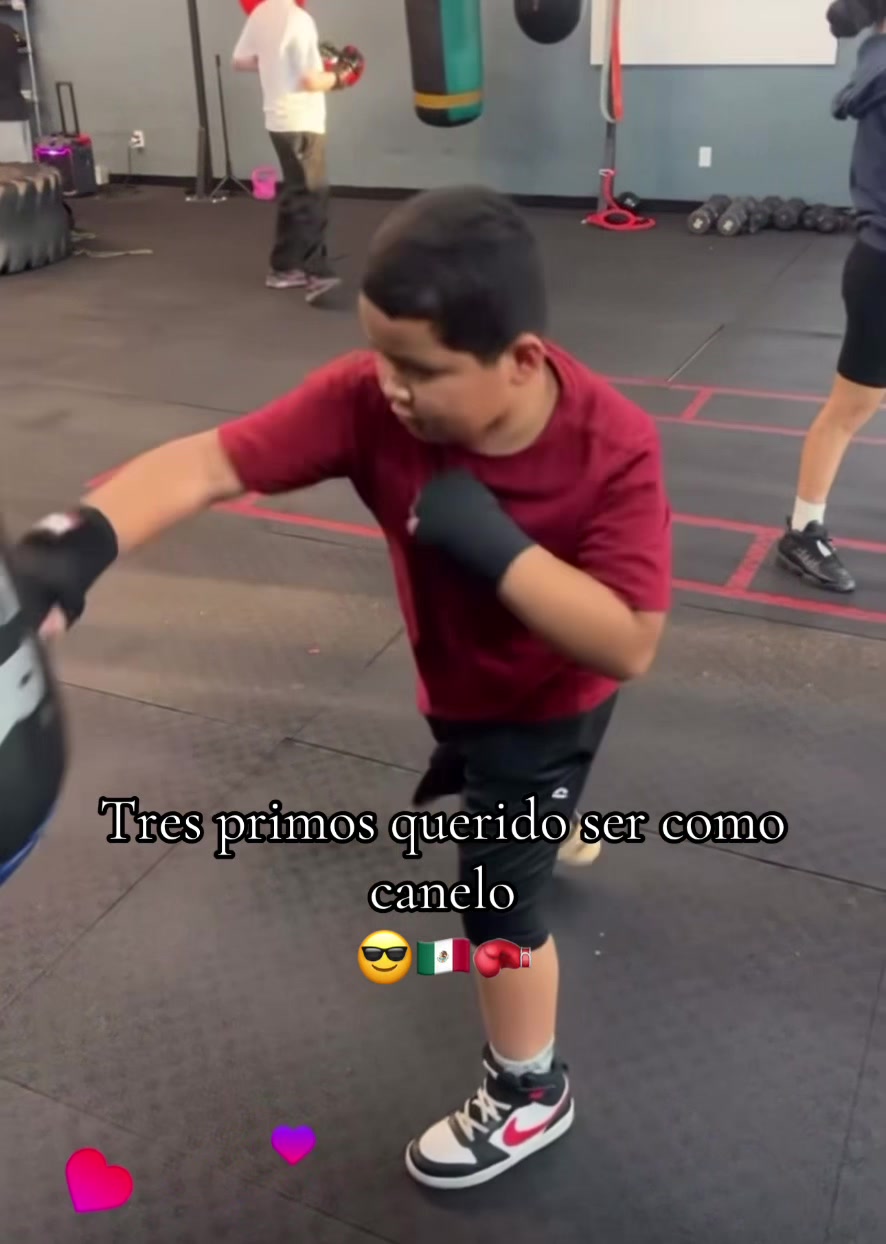 @𝐄𝐥𝐞𝐧𝐚 𝐌𝐮𝐧̃𝐨𝐳