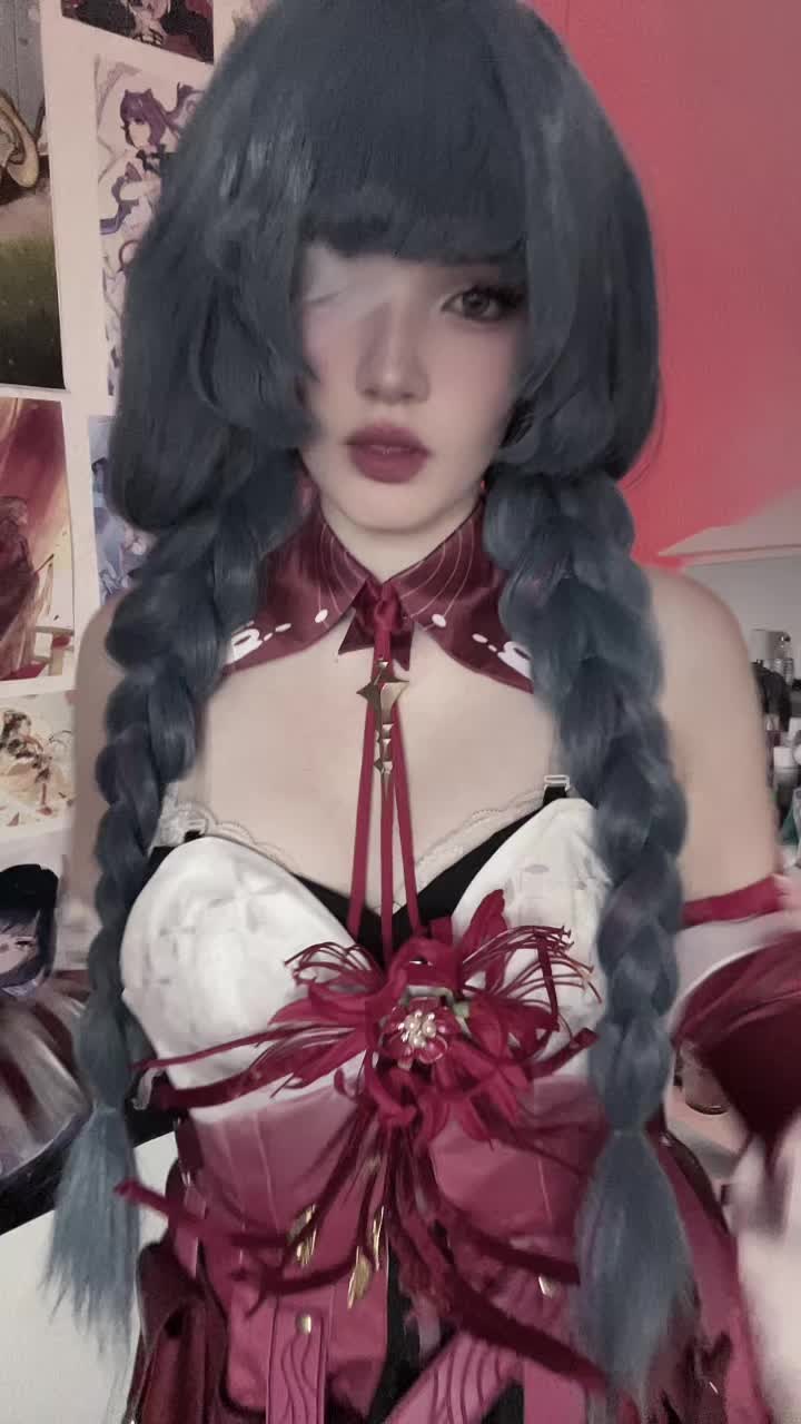 @☆*:.｡. 𝒱𝒾𝓋𝒾.｡.:*☆