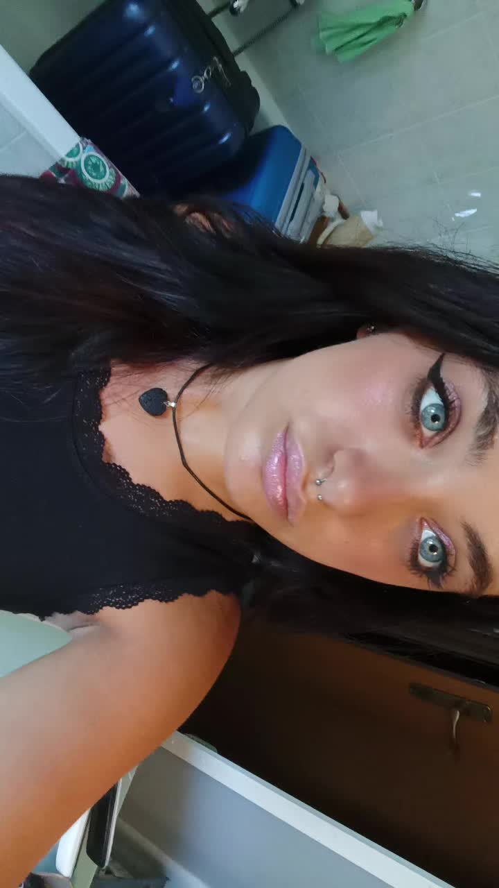 @j🌙