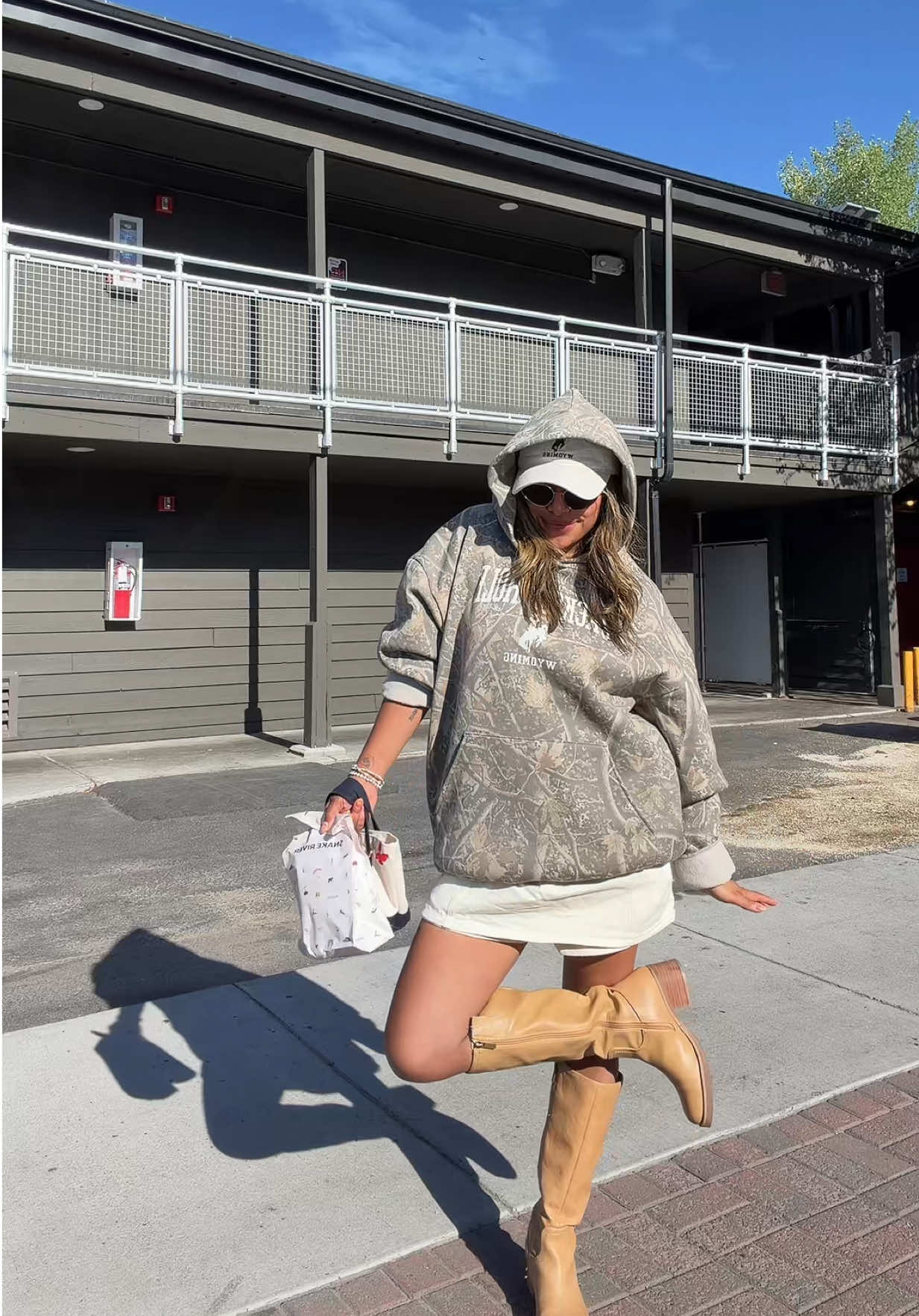 @karina | outfit inspiration
