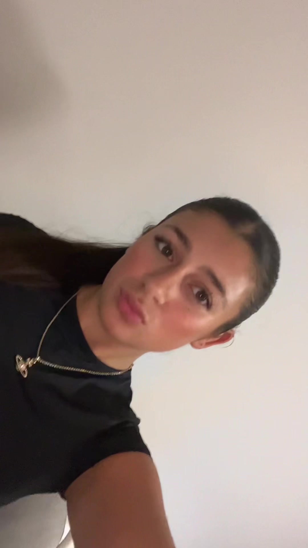 @Liv