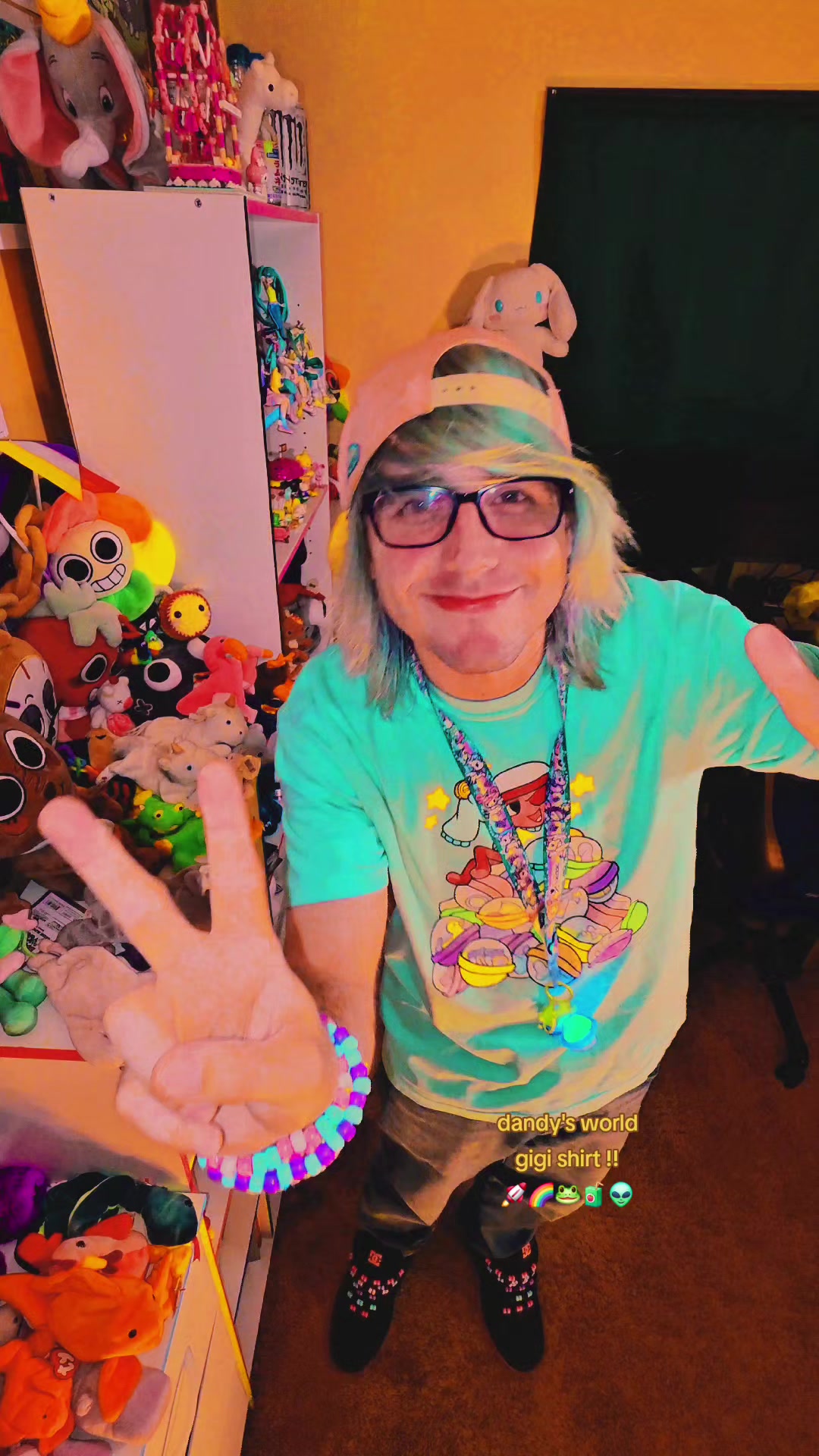 @djcarlstar 🌈🧃