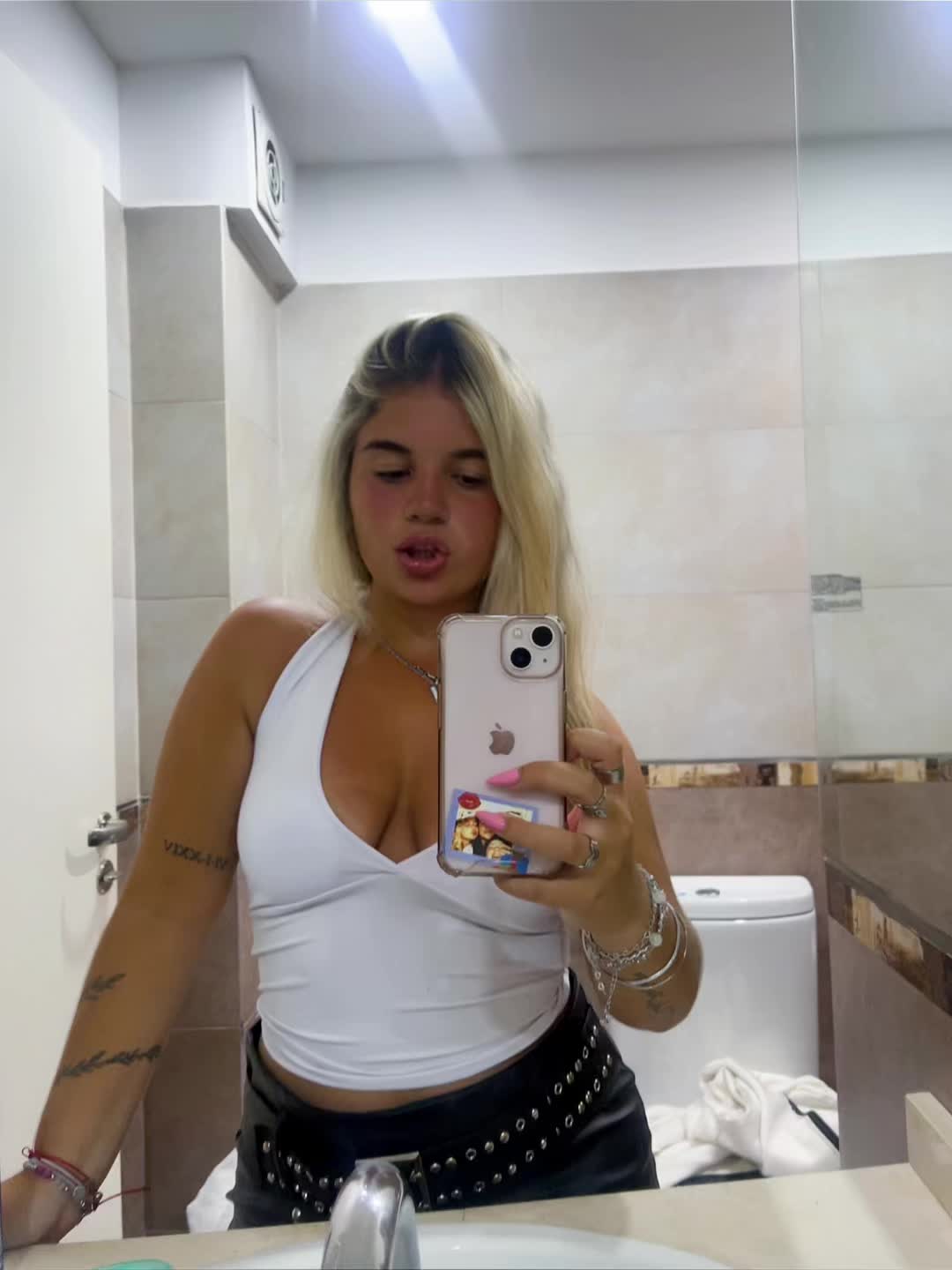 @Valll