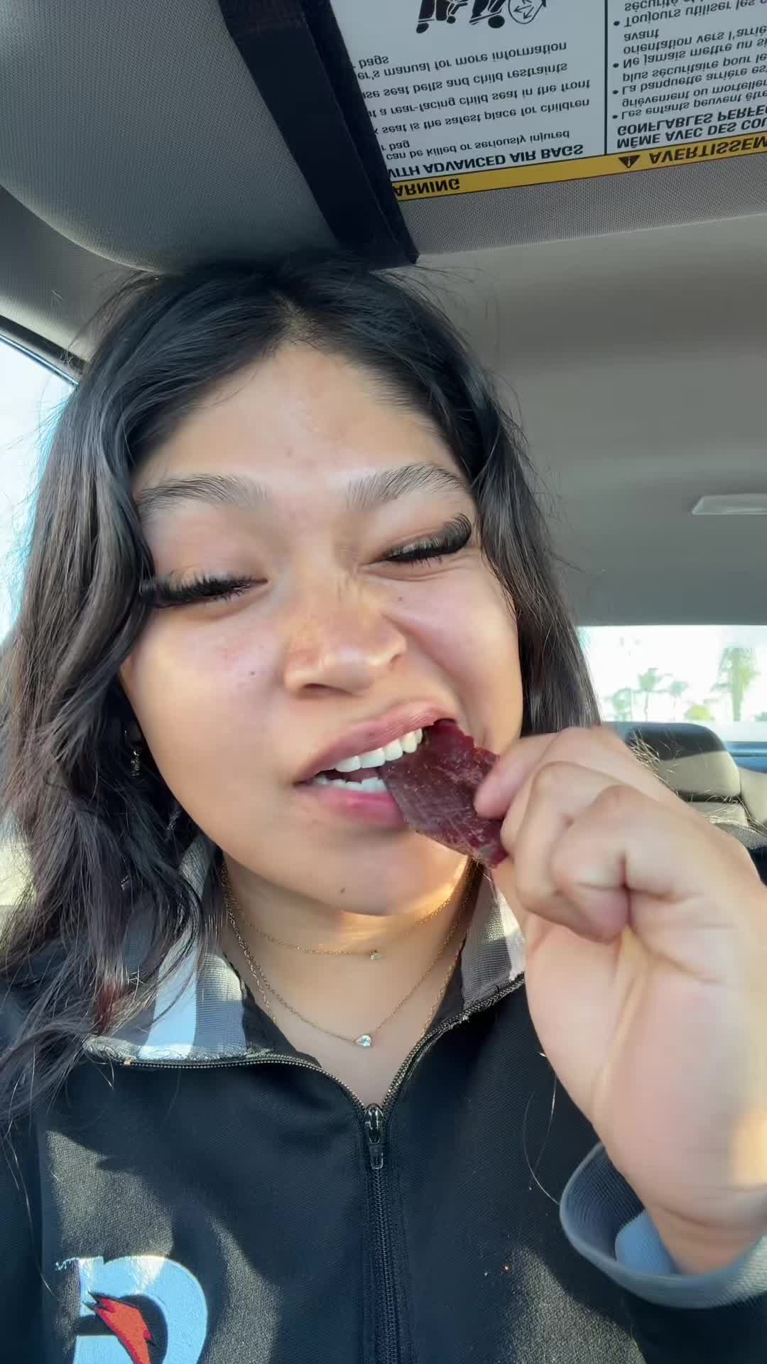 @liikeliz