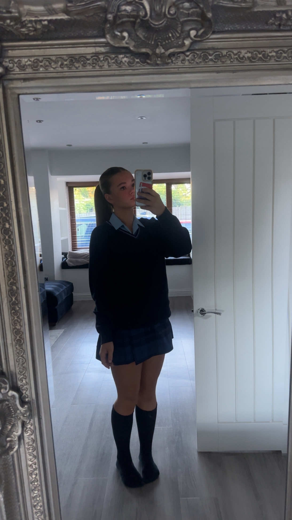 @holly🩵🫶🏻