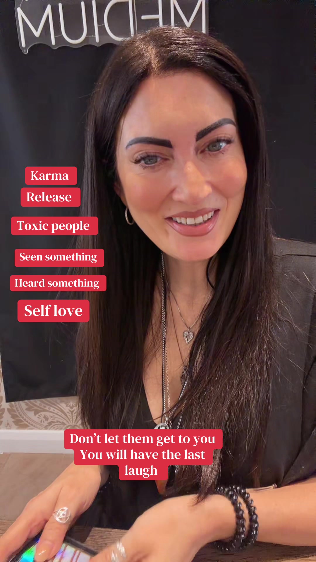 @Imbewitchedbysara
